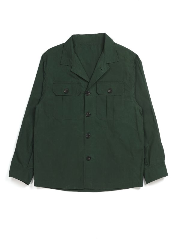 TARGA Jacket in olive waxed cotton by NR Napoli, front view with four-button closure and utility chest pockets.